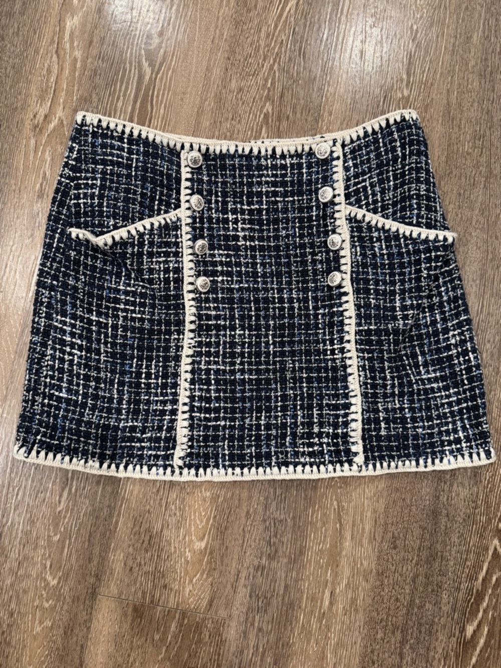 Veronica Beard Navy Tweed Mini “Medford” Skirt with Cream Trim